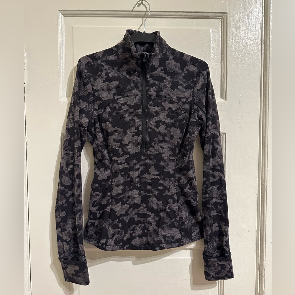 Lululemon camouflage running sweatshirt